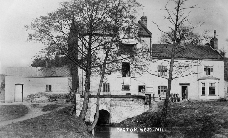 Bacton Wood Mill on Spa Common 1907 (North Walsham Archive) Photograph. Bacton Wood Mill on Spa Common 1907 (North Walsham Archive).