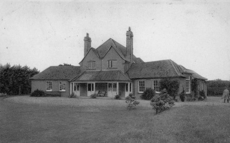 Photograph. Cottage Hospital, Yarmouth Road, North Walsham (North Walsham Archive).
