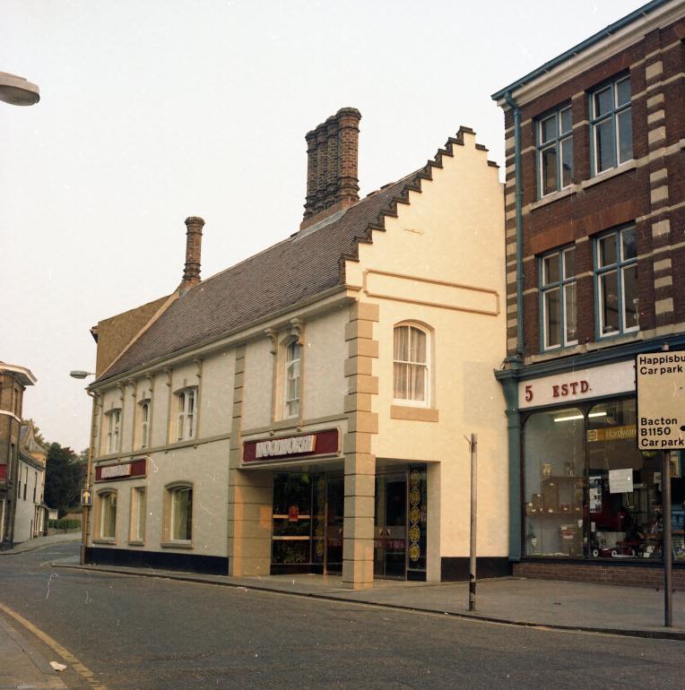 F. W. Woolworth & Co, Market Place (North Walsham Archive) Photograph. F. W. Woolworth & Co, Market Place (North Walsham Archive).