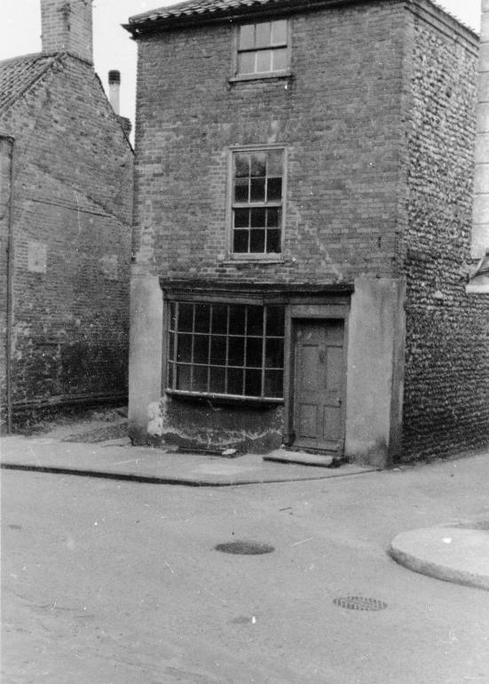 Photograph. Vicarage Street - North Street, North Walsham (North Walsham Archive).