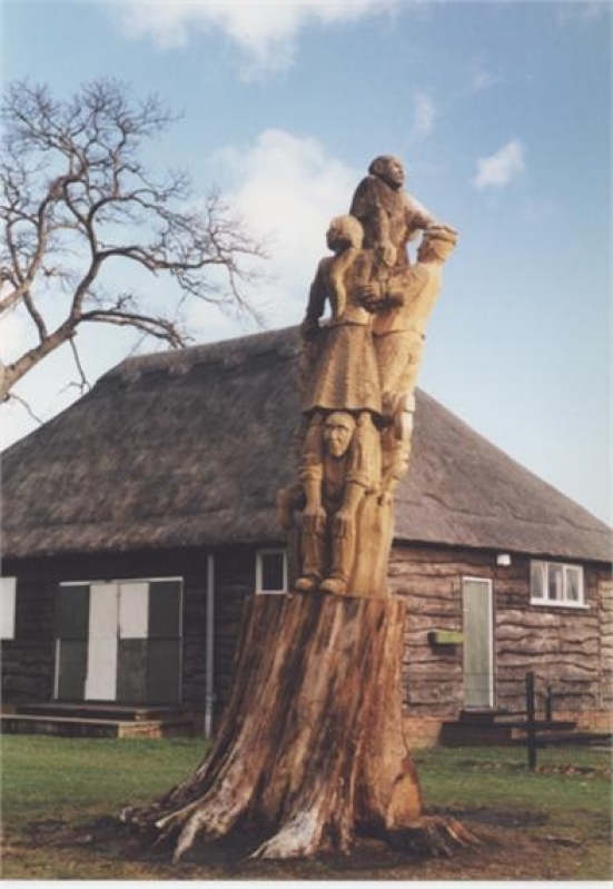 The oak tree sculpture in North Walsham Memorial Park